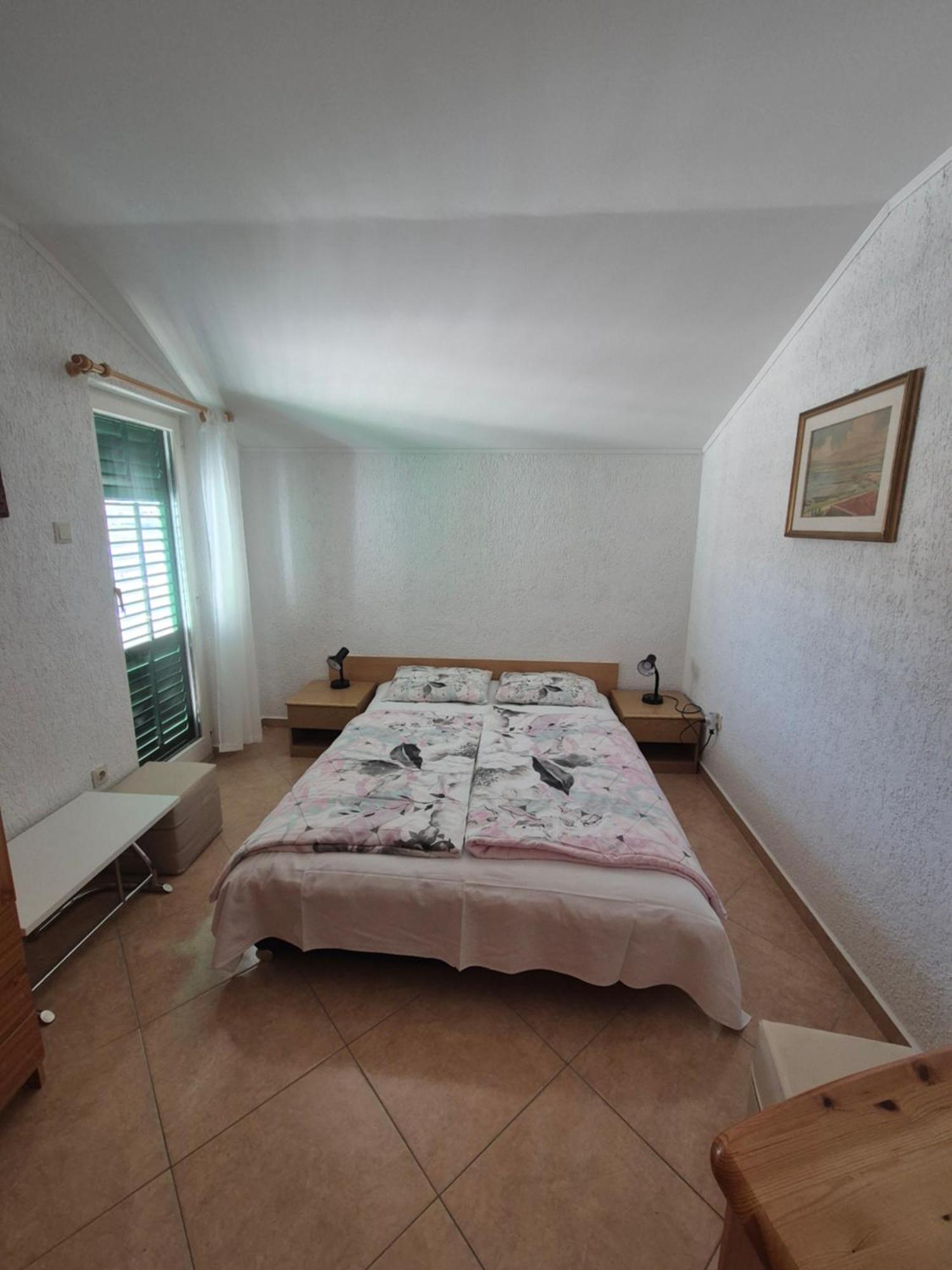 Apartmani Mira Supetarska Draga Luaran gambar