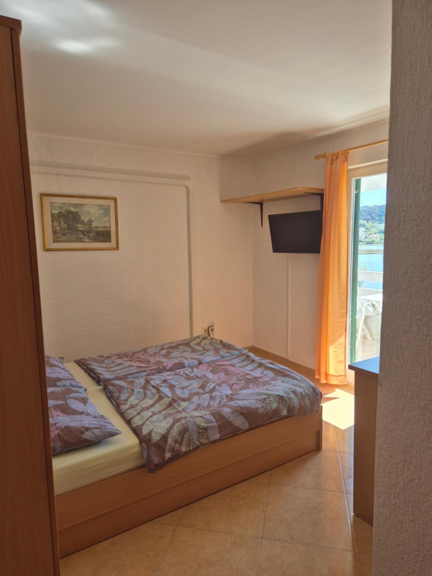Apartmani Mira Supetarska Draga Luaran gambar