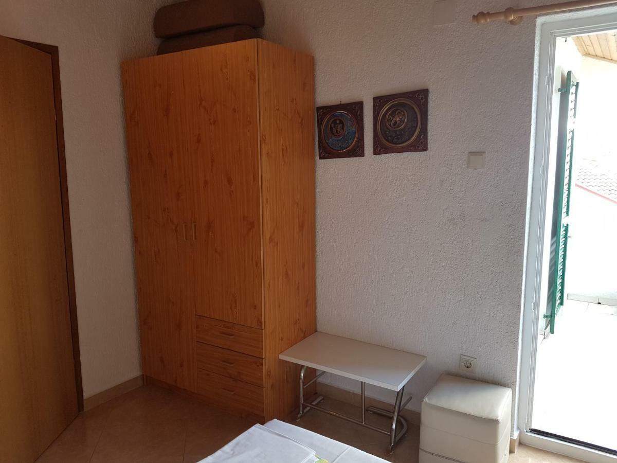 Apartmani Mira Supetarska Draga Luaran gambar