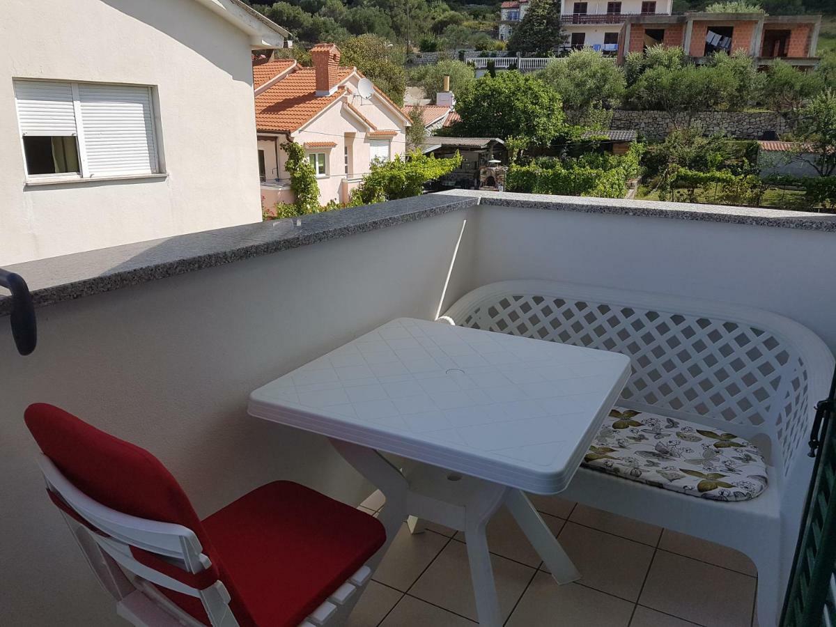 Apartmani Mira Supetarska Draga Luaran gambar